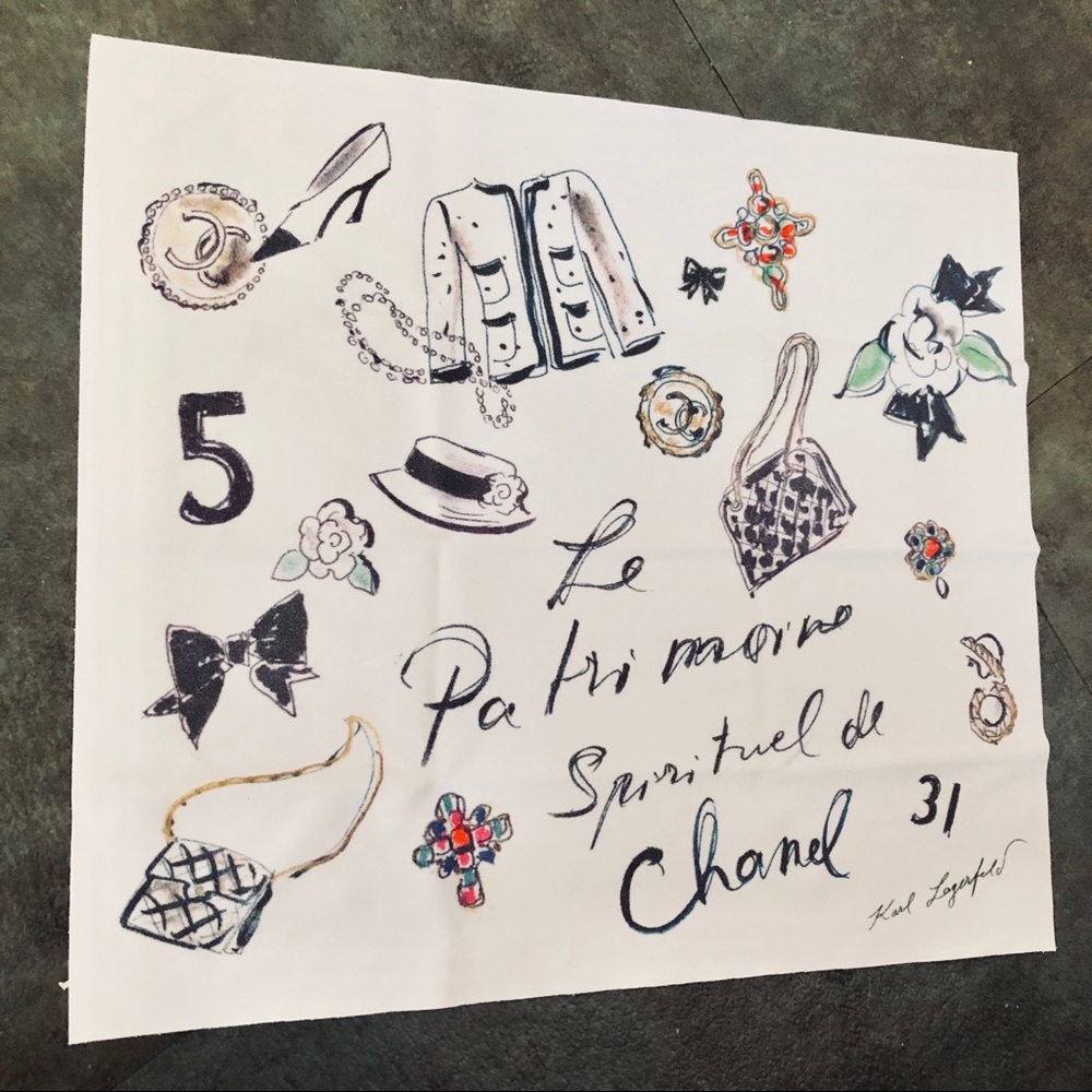 CHANEL Lagerfeld Coco Lens Eyeglass Cloth Cleaner